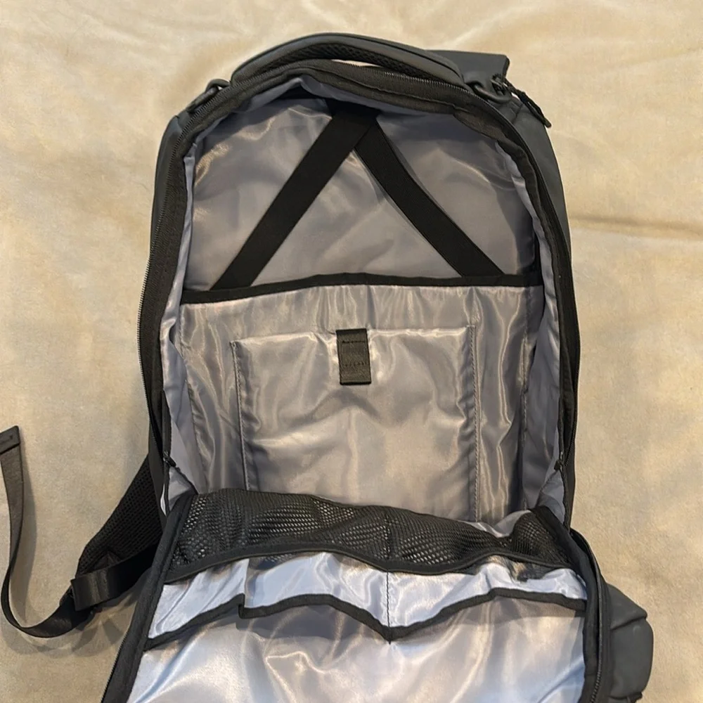 Mark Ryden Bookbag - Picture 2 of 2